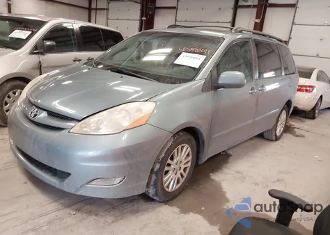 2007 Toyota Sienna Xle z USA, uszkodzony, nr VIN 5TDZK22C27S034243